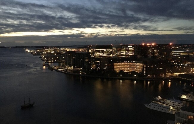 1 bed, 1 bath, 800 sqft, $3,500, Unit 29D