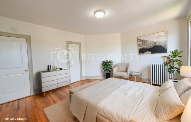 2 beds, 1 bath, $1,550, Unit C1