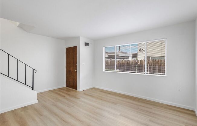 1216 Regent St. #D - 2 bedroom | 1.5 bath | Townhouse style apartment