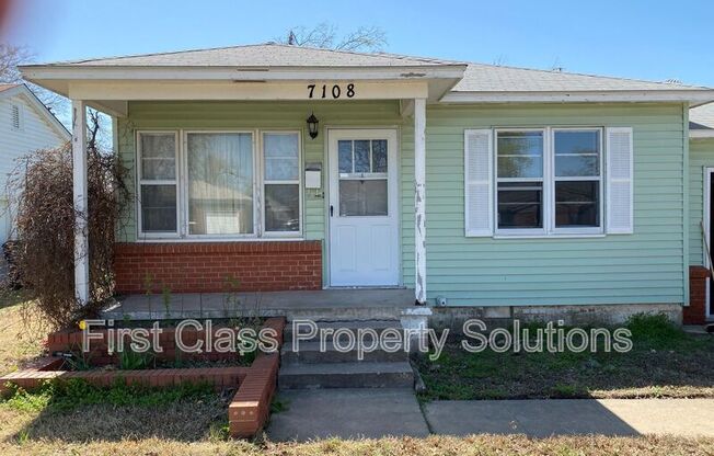 7108 NW 44th