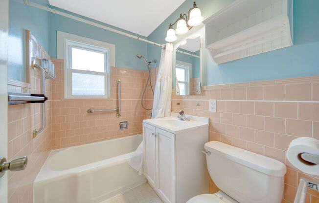 SOUTH SAN FRANCISCO HOME FOR RENT - $4,000/mo
