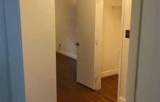 1 bed, 1 bath, $2,500, Unit 1