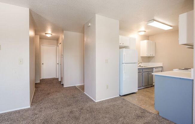 3 beds, 2 baths, 1,080 sqft, $1,950, Unit #314C