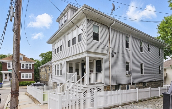 27 ARBROTH ST