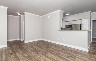 1 bed, 1 bath, 800 sqft, $1,275