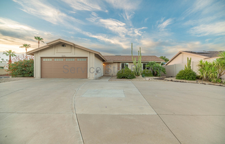 6802 E PARADISE LN