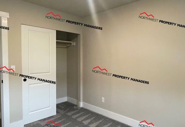 3 beds, 2.5 baths, 1,150 sqft, $1,895, Unit #R-2