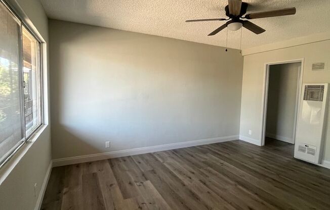 1 bed, 1 bath, $2,000, Unit 09