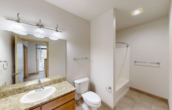 1 bed, 1 bath, $2,150, Unit Suite 2-310