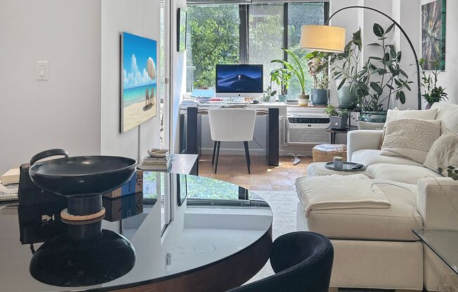 382 Central Park W