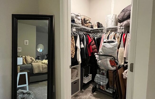 2 beds, 2 baths, 980 sqft, $1,450