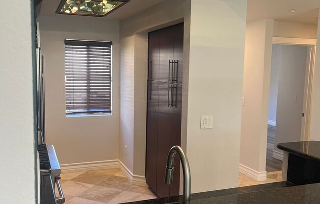 2 beds, 2 baths, $2,200