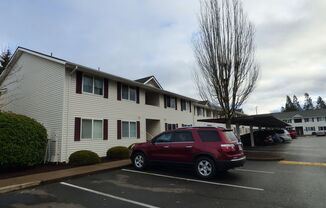 Winfou06 - Columbia Village Apartments - 3684 Fisher Rd NE