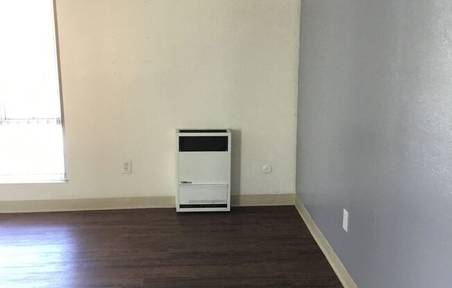 Studio, 1 bath, 500 sqft, $1,395, Unit 66