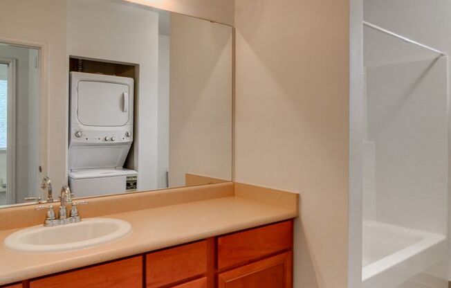 2 beds, 2 baths, 941 sqft, $1,895, Unit CC-101