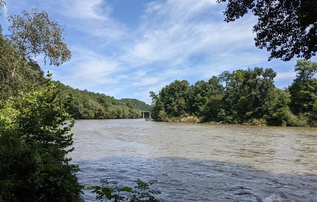 Vinings RiverVue