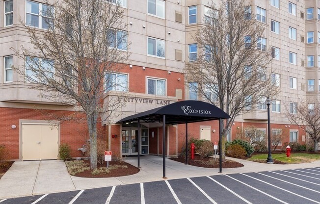 1 bed, 1 bath, 834 sqft, $2,250, Unit 304