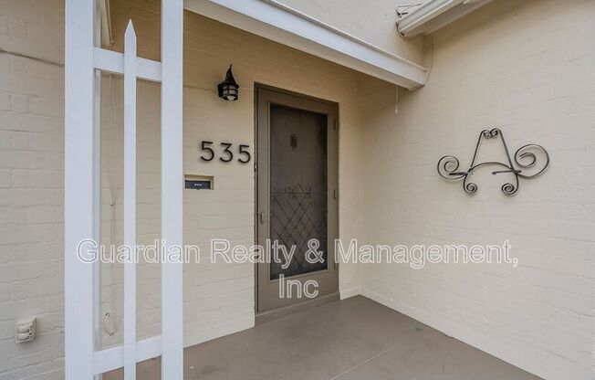 535 W CAMBRIDGE AVE