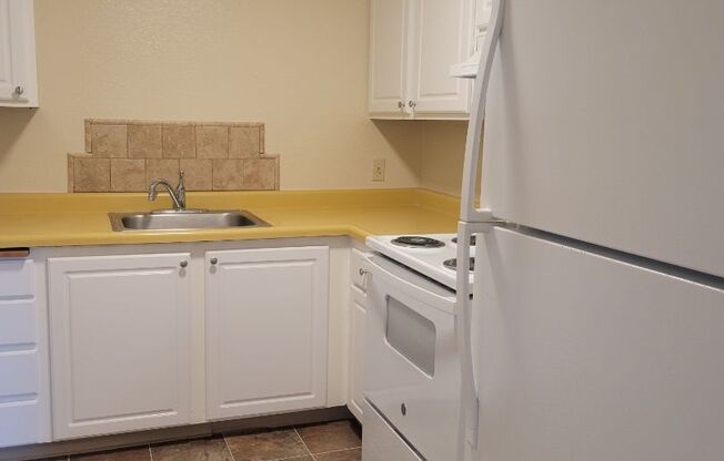 1 bed, 1 bath, $1,900, Unit # 5