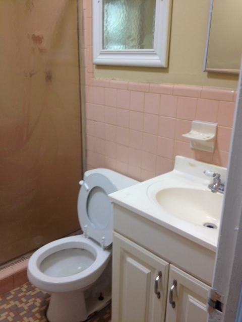 Studio, 1 bath, 403 sqft, $1,551, Unit D