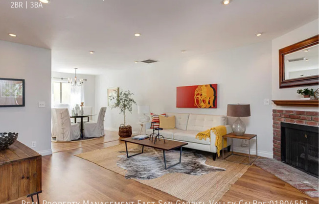 110 N CHAPEL AVE