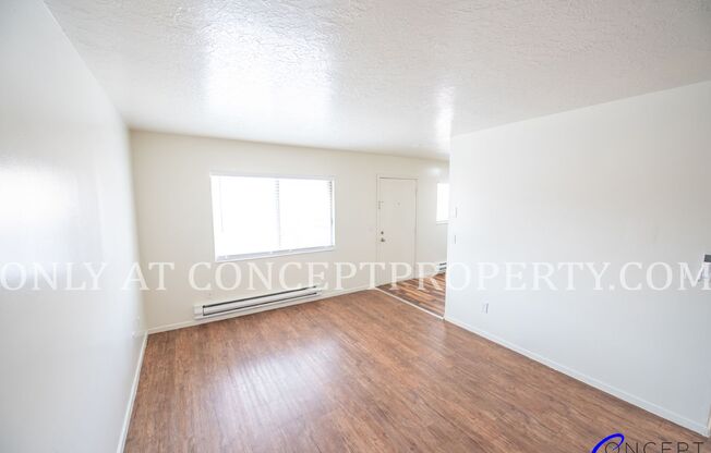 2 beds, 1 bath, 864 sqft, $1,249, Unit 09