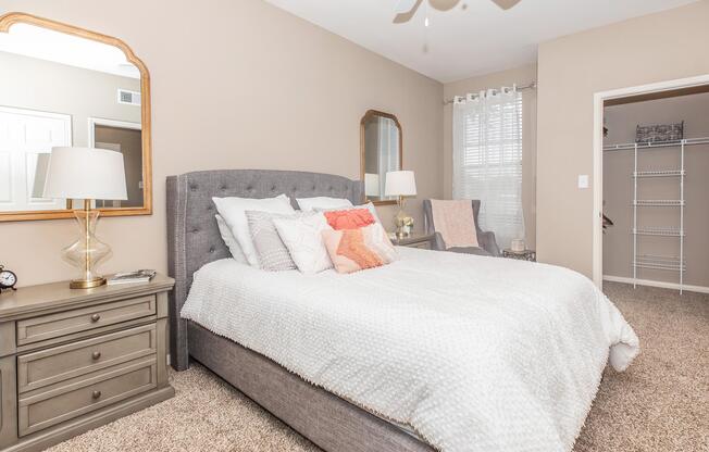 1 bed, 1 bath, 805 sqft, $1,504