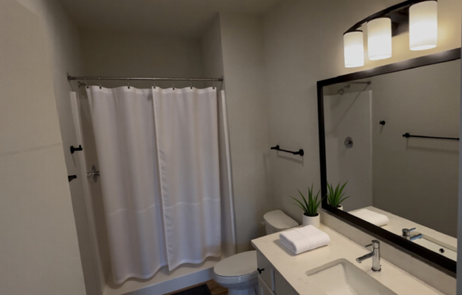 1 bed, 1 bath, 821 sqft, $1,685, Unit 10025-314