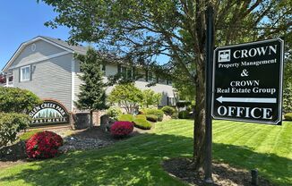 351 359 GLN CRK RD NW