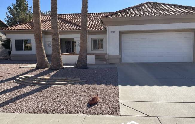 14107 W WAGON WHEEL DR