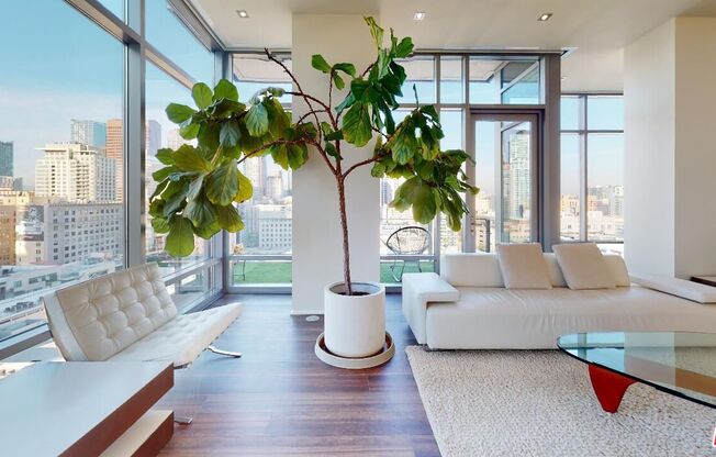 2 beds, 3 baths, 1,660 sqft, $6,000, Unit 1616