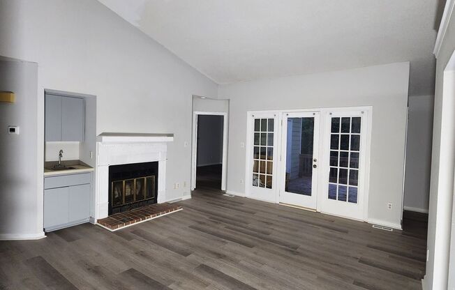 3 Bedroom Townhome For Rent