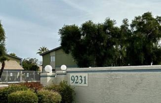 9231 N 99 AVE