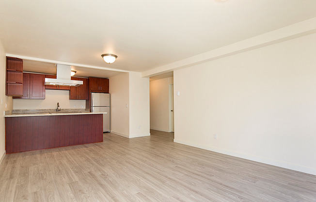 1 bed, 1 bath, 759 sqft, $2,475, Unit 202