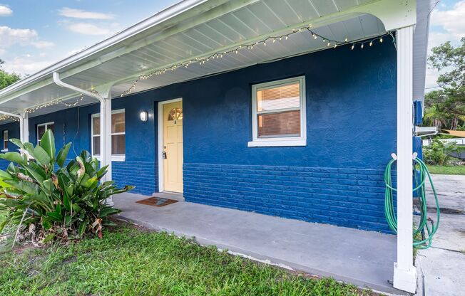 Fantastic Updated 2BR/1BA Duplex in Largo!