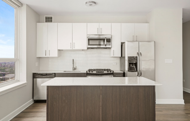 151 S HALSTED