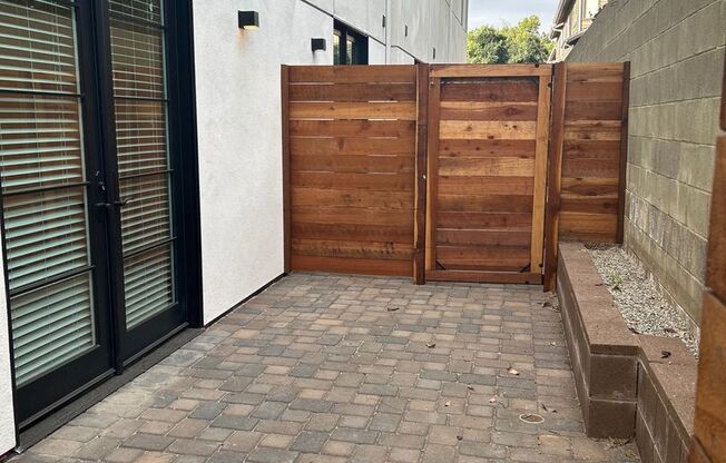 2 beds, 2.5 baths, 1,141 sqft, $3,700, Unit 121