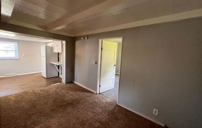 1 bed, 1 bath, $845