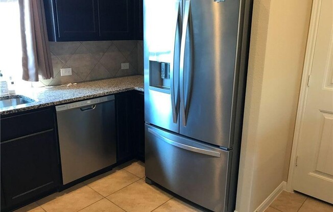 6501 KAUAI LN