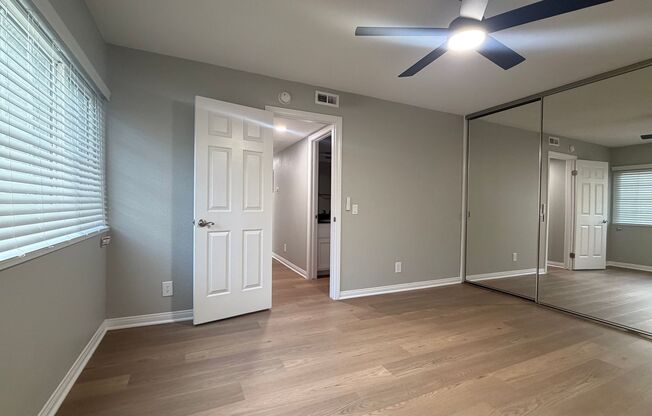 2 beds, 1 bath, 900 sqft, $2,950, Unit 2303