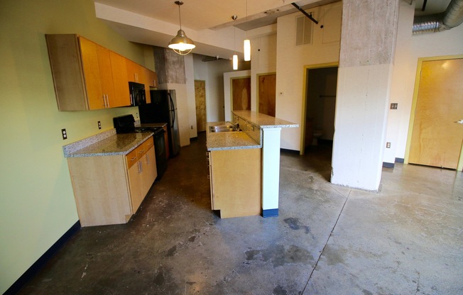 Studio, 1 bath, 540 sqft, $1,195, Unit APT 1C