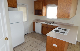 3 beds, 2 baths, $1,250