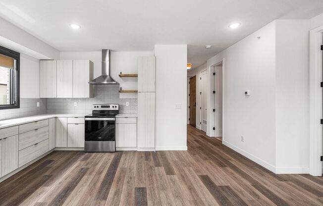 2 beds, 1 bath, 725 sqft, $1,945, Unit 311 - Lofted