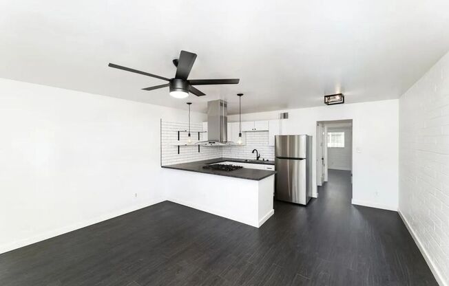 1 bed, 1 bath, 700 sqft, $1,297, Unit 4115-C