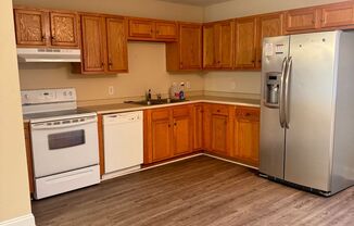 3 beds, 2 baths, $1,600