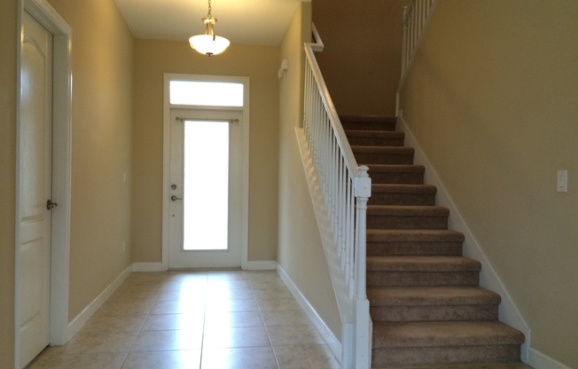 Beautiful 4/5 Bedroom Home in Wyndham Lakes