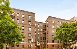 43 9 40 ST