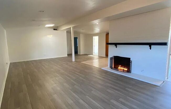 Central costa Mesa 5 bdrm home