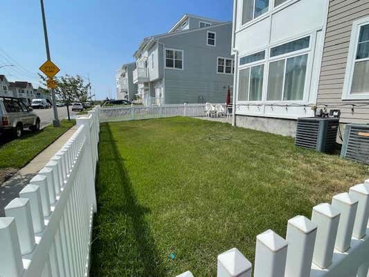 140 COMPASS PL