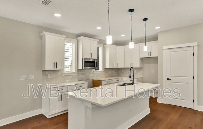 453 E 1 ST